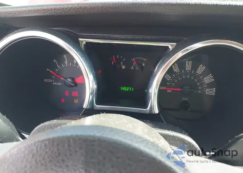 2008 Ford Mustang V6 Deluxe/V6 Premium z USA, uszkodzony, nr VIN 1ZVHT80N185150814